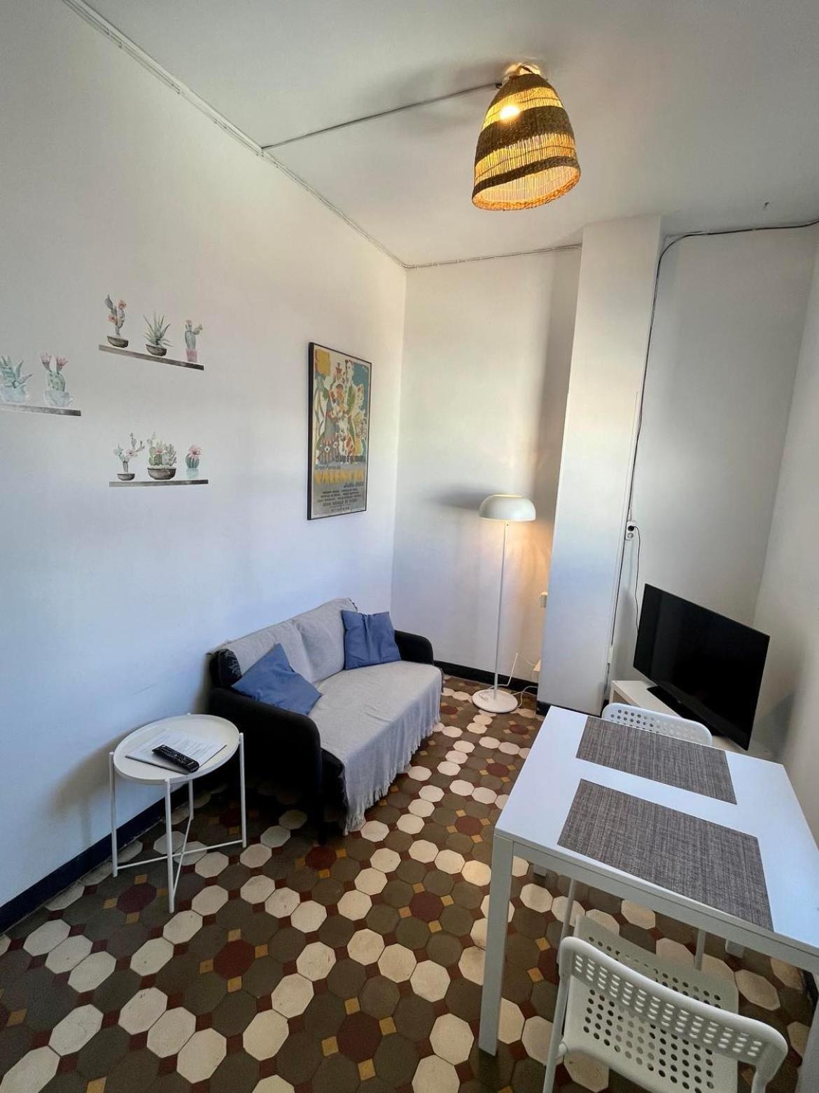 Ruzafa Vibes Apartments บาเลนเซีย ภายนอก รูปภาพ